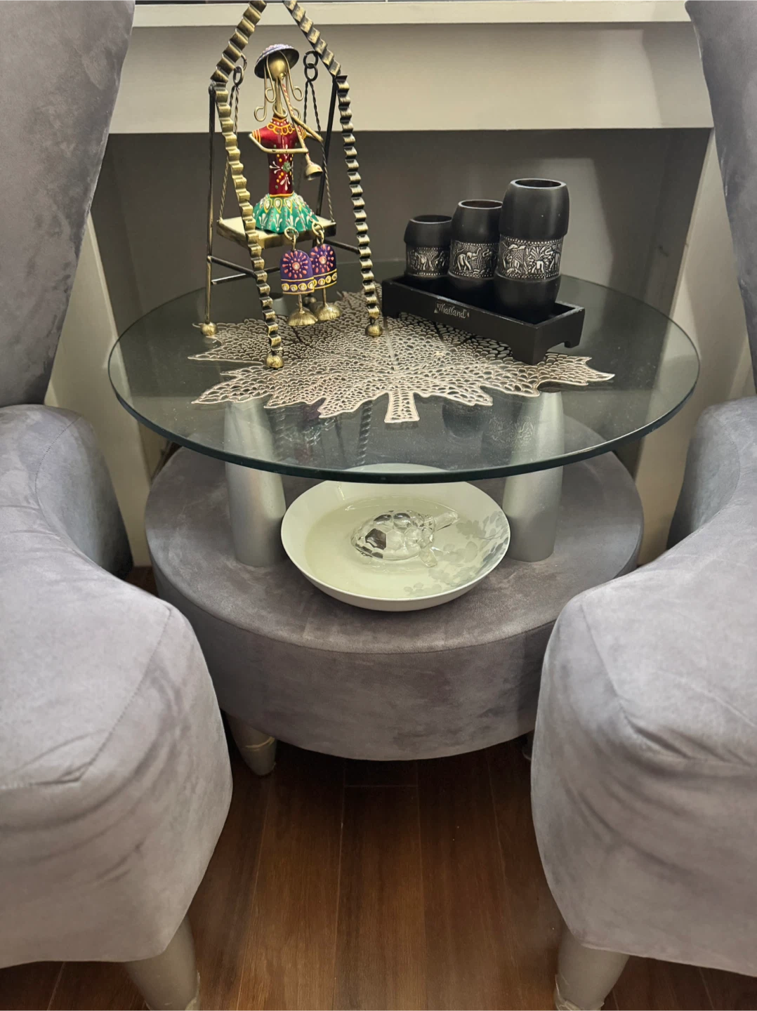 Two Sofa Seats & Coffee Table - Grey - photo 3
