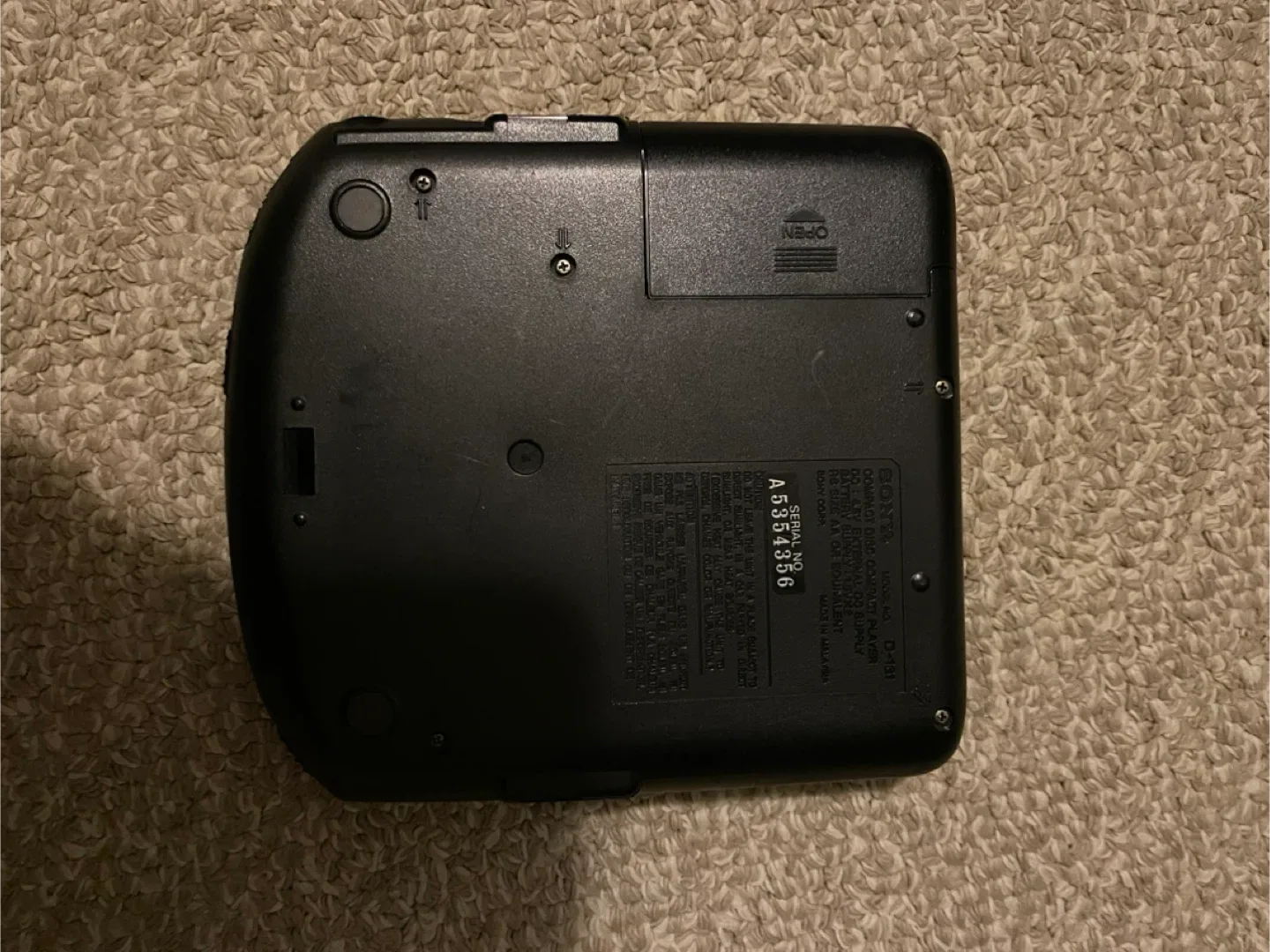 Vintage Portable CD Players: Panasonic & Sony image indicator(2)