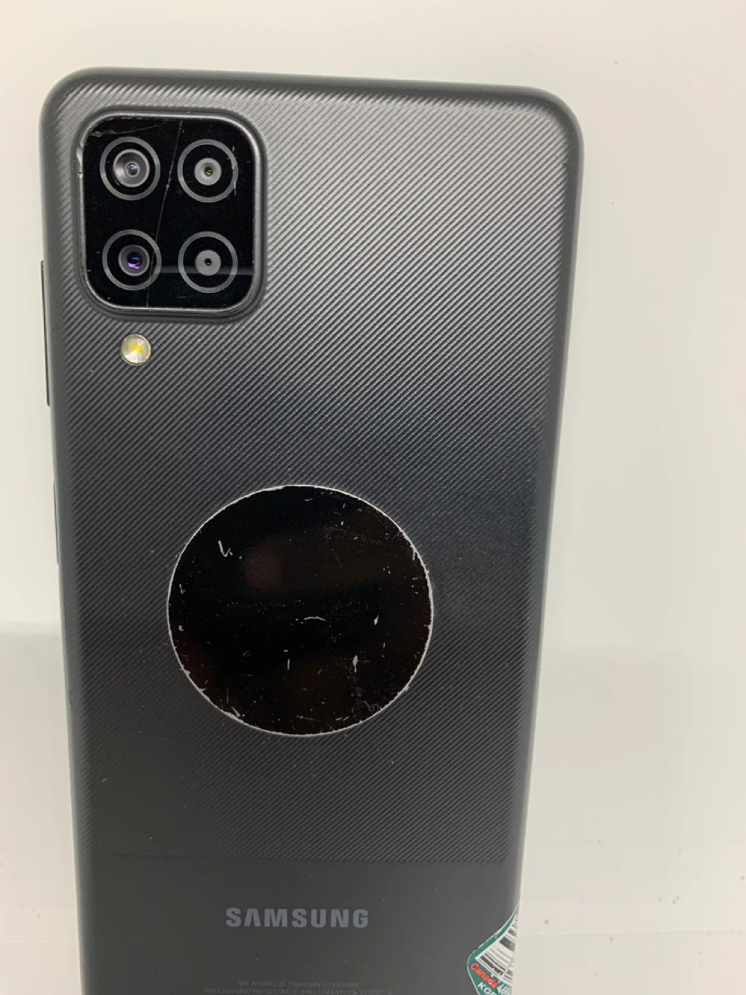Damaged Samsung Phone - photo 3