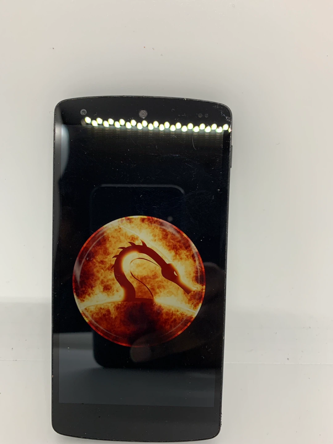 LG Nexus 5 Black Smartphone - photo 4