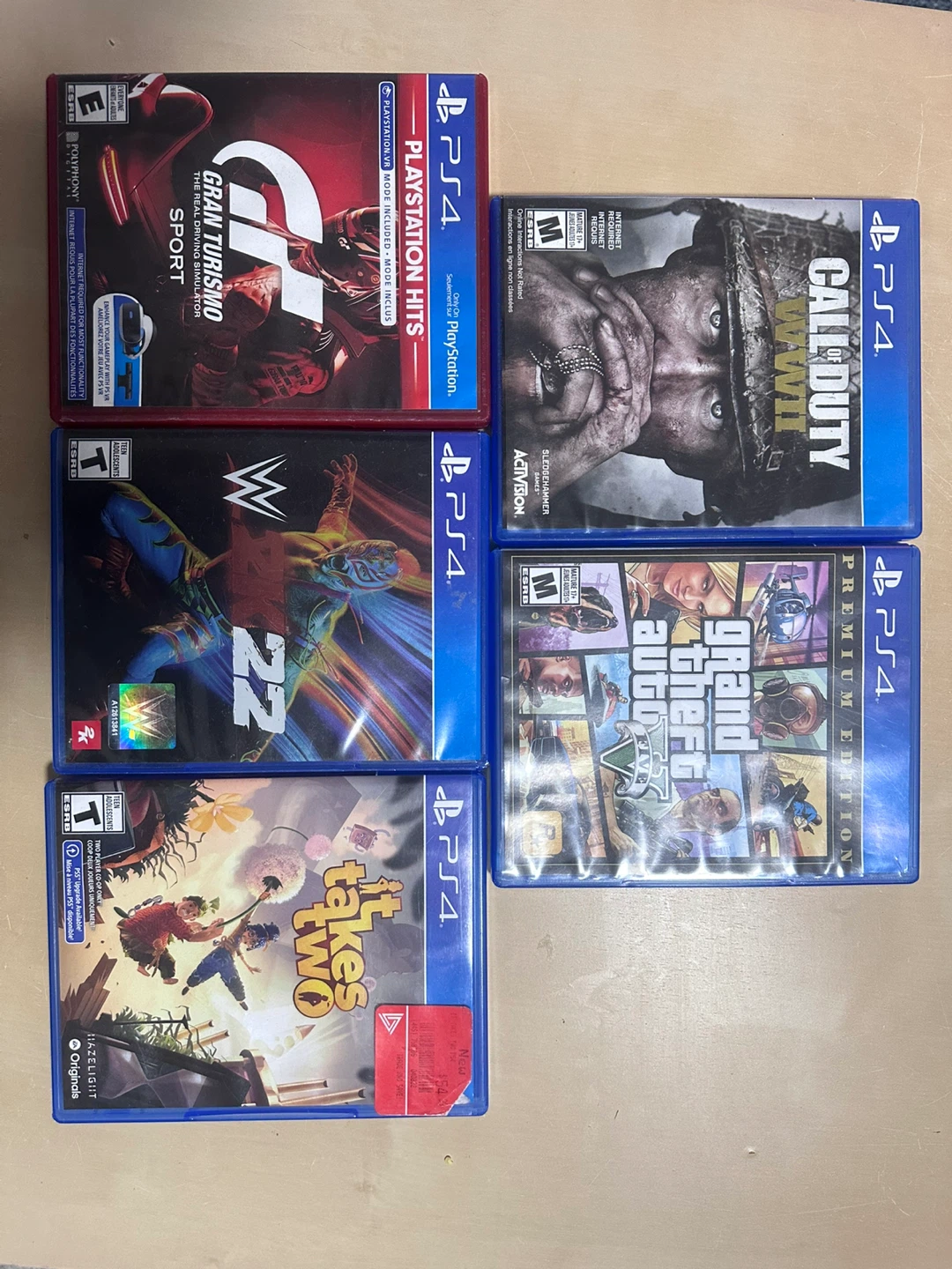 PlayStation 4 Bundle with Games and Controllers - photo 3
