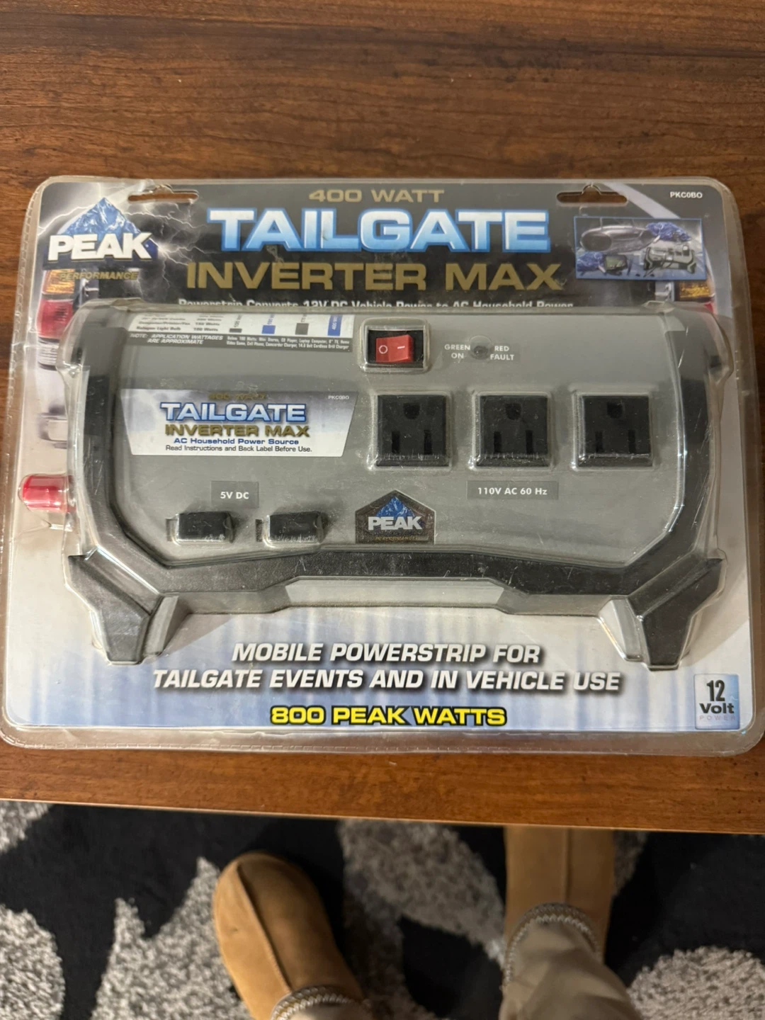 Peak Tailgate 400W Inverter Max - New in Box! - photo 2
