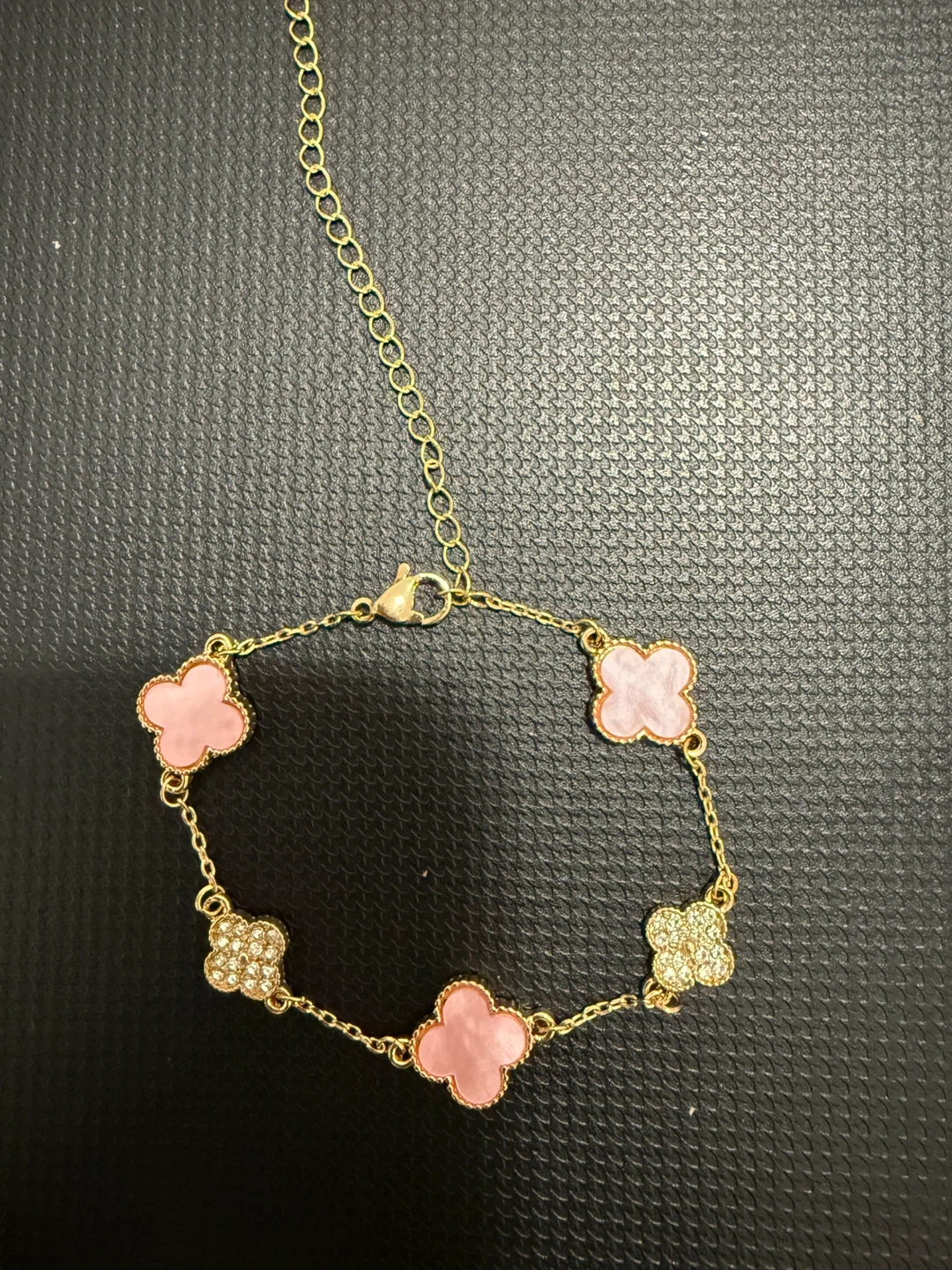 Clover Leaf Pink & Gold Bracelet