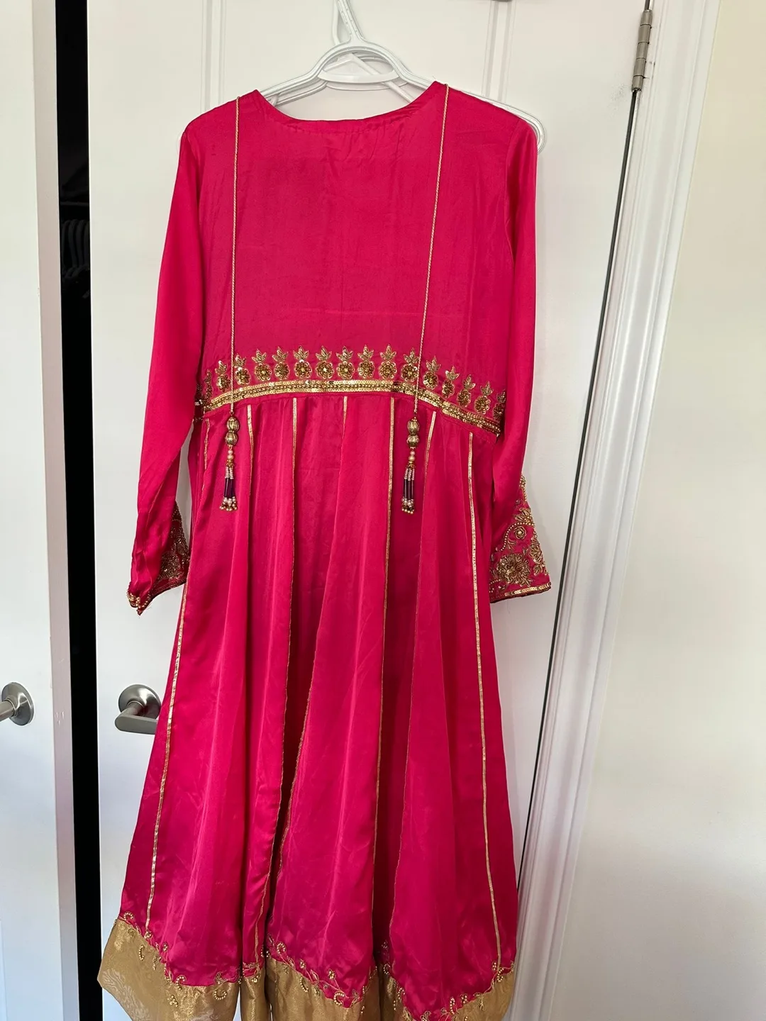 Pink & Gold Embroidered Anarkali Dress image indicator(7)