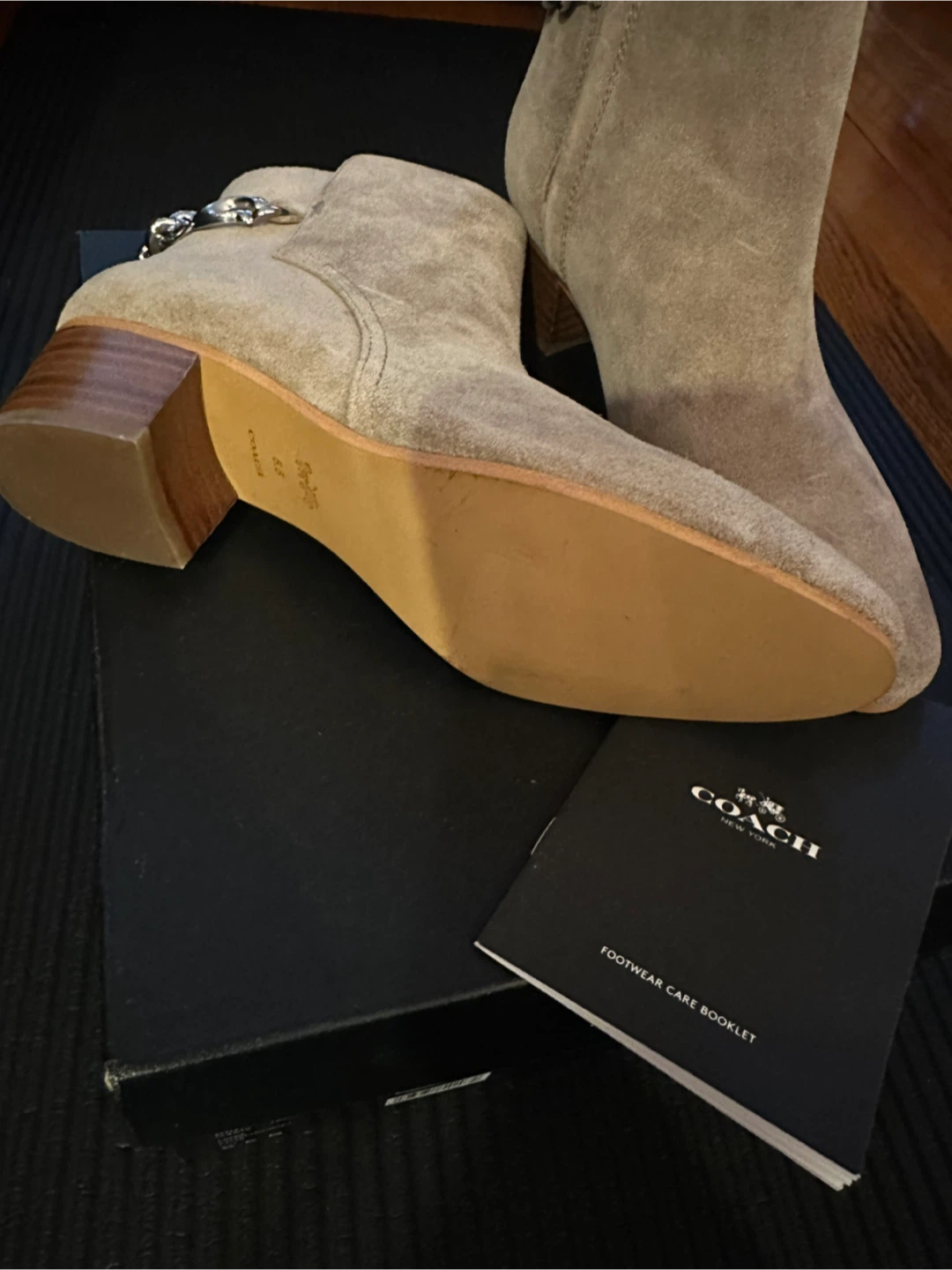 Coach Suede Chain Ankle Boots - Size 5.5 🥕 - photo 3