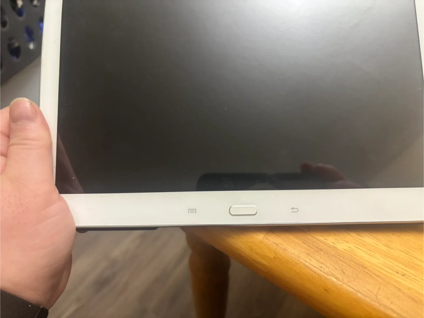 Samsung Galaxy Tab 3 16GB image indicator(2)