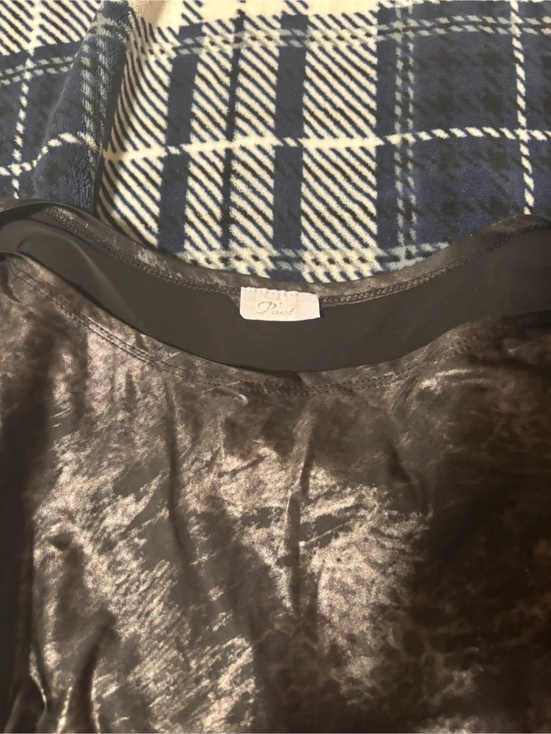 Dress Barn Top - Size Small - photo 2