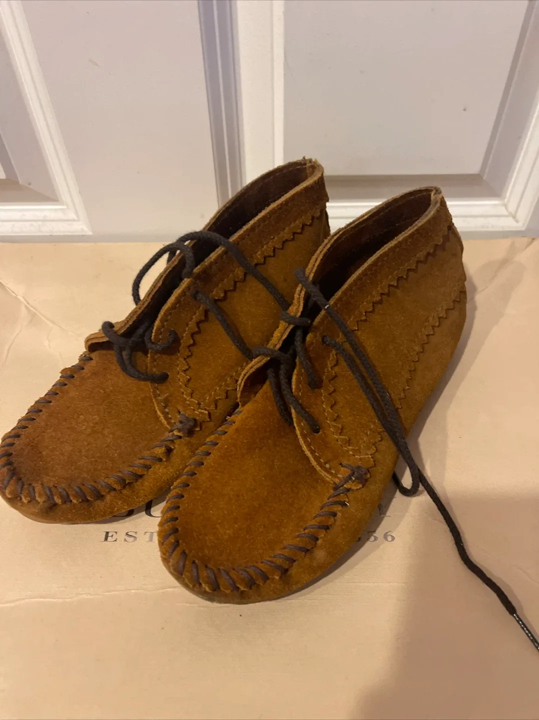 Minnetonka Brown Suede Moccasin Boots 🥕 image indicator(2)