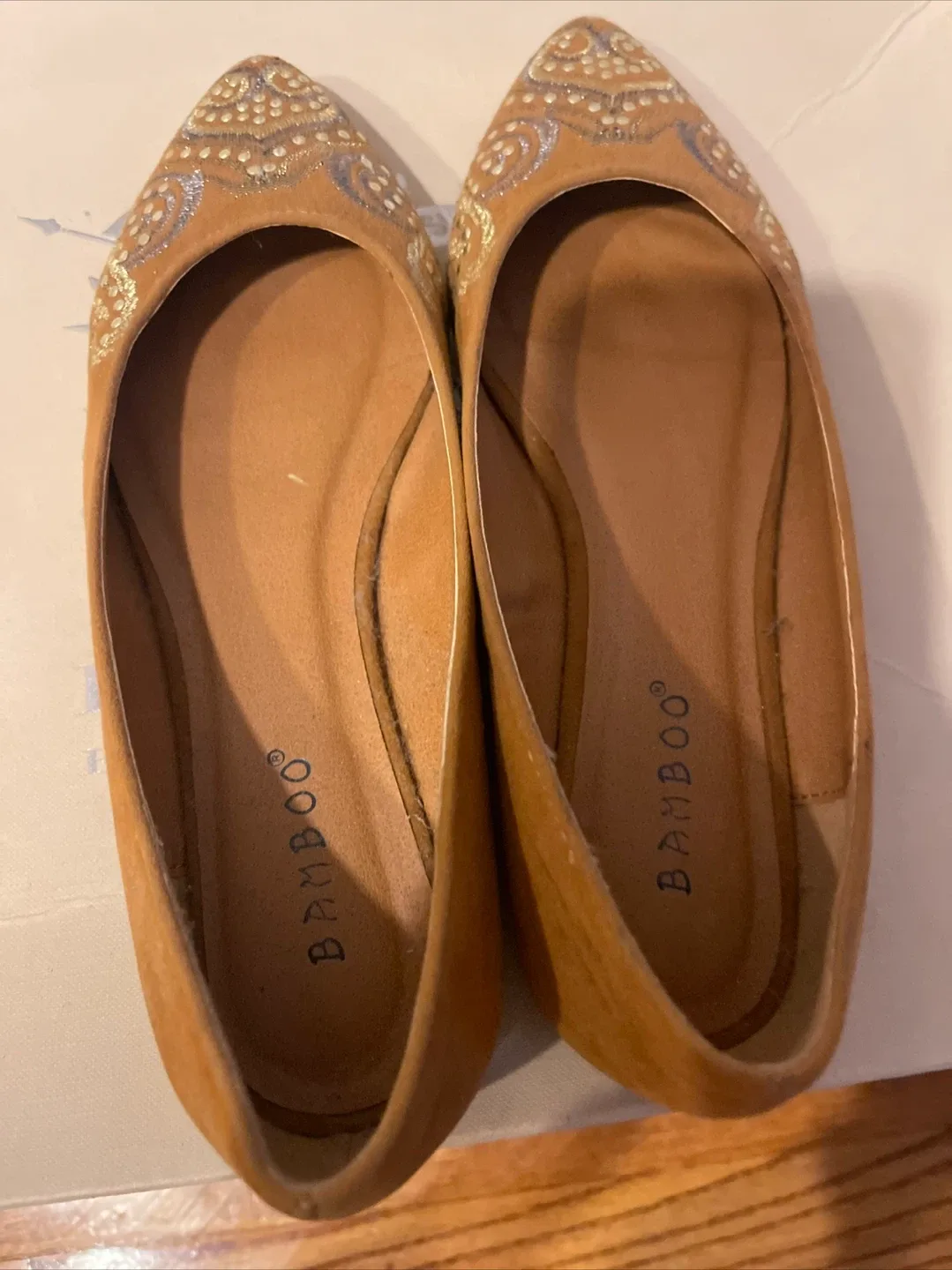 Bamboo Brown Flats 🥕 image indicator(3)