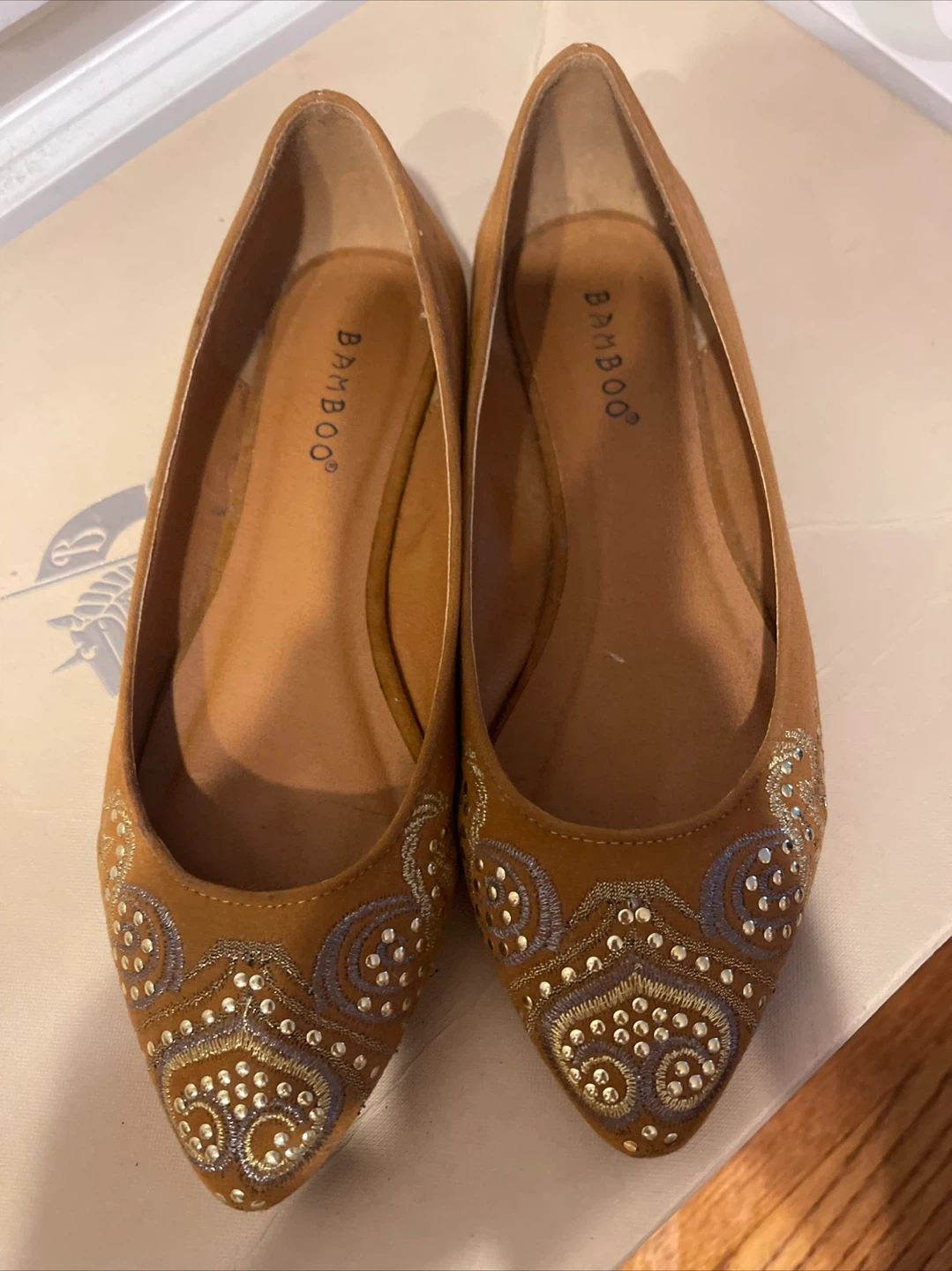 Bamboo Brown Flats 🥕