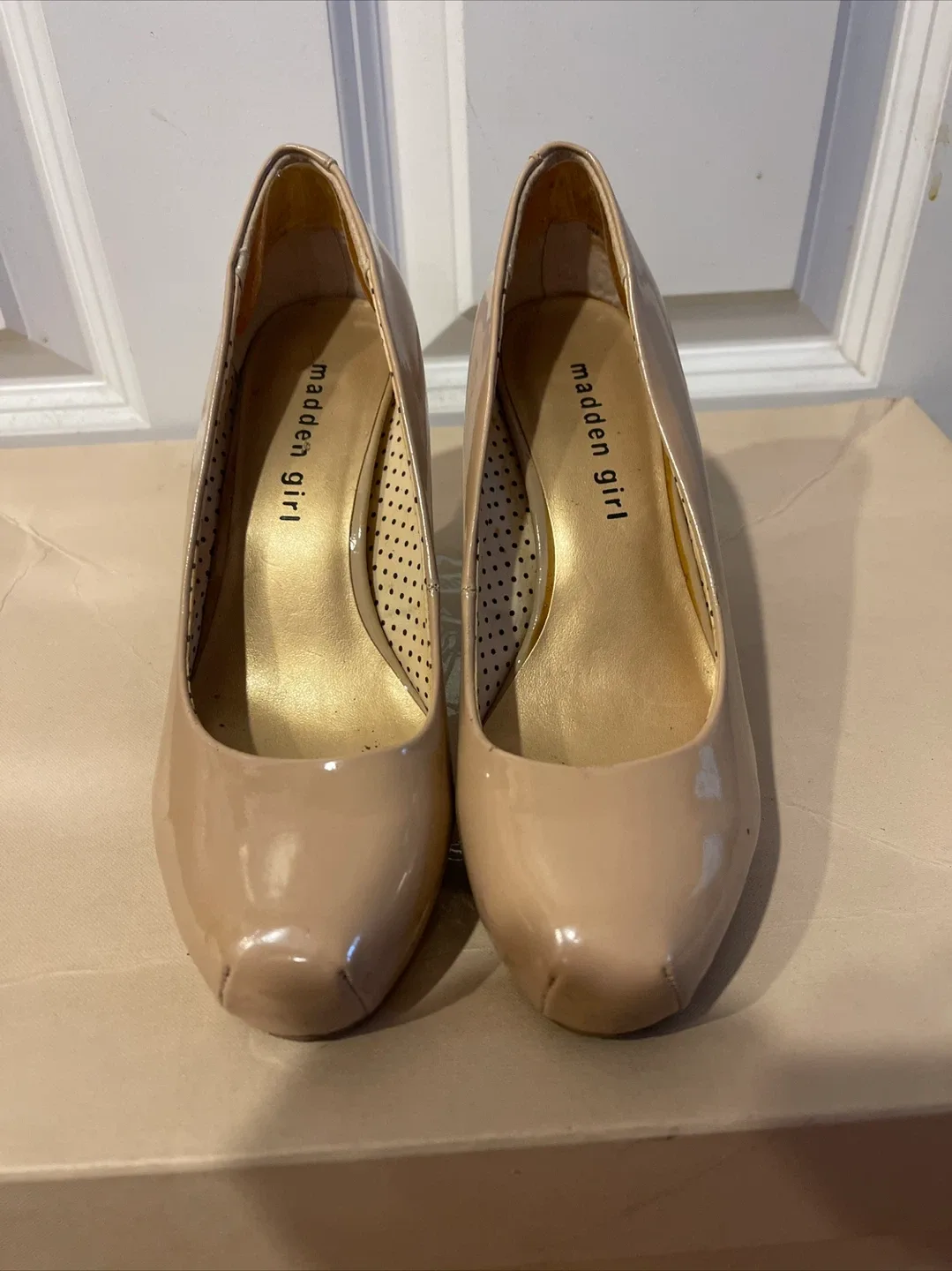 Madden Girl Beige Heels 🥕 image indicator(3)