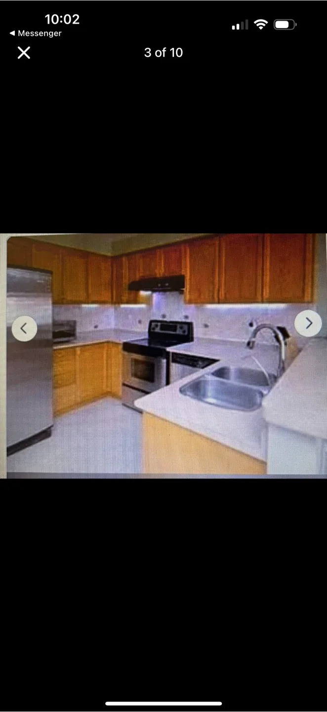 Room available for girl available immediately image indicator(6)