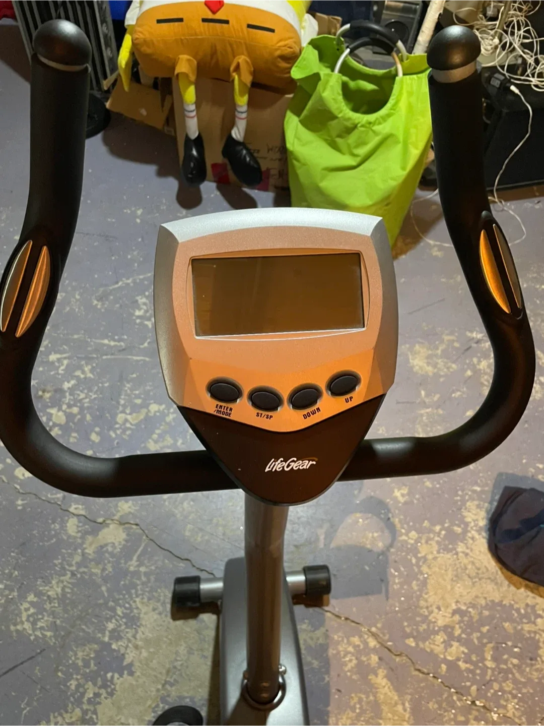 Life Gear Stationary Bike image indicator(2)
