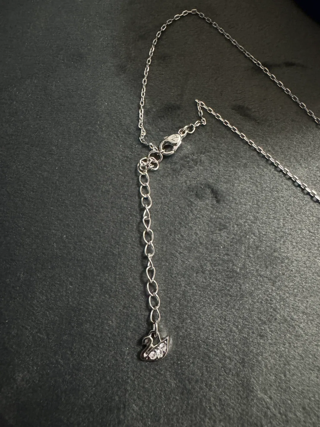 Swarovski Pearl Pendant Necklace image indicator(2)