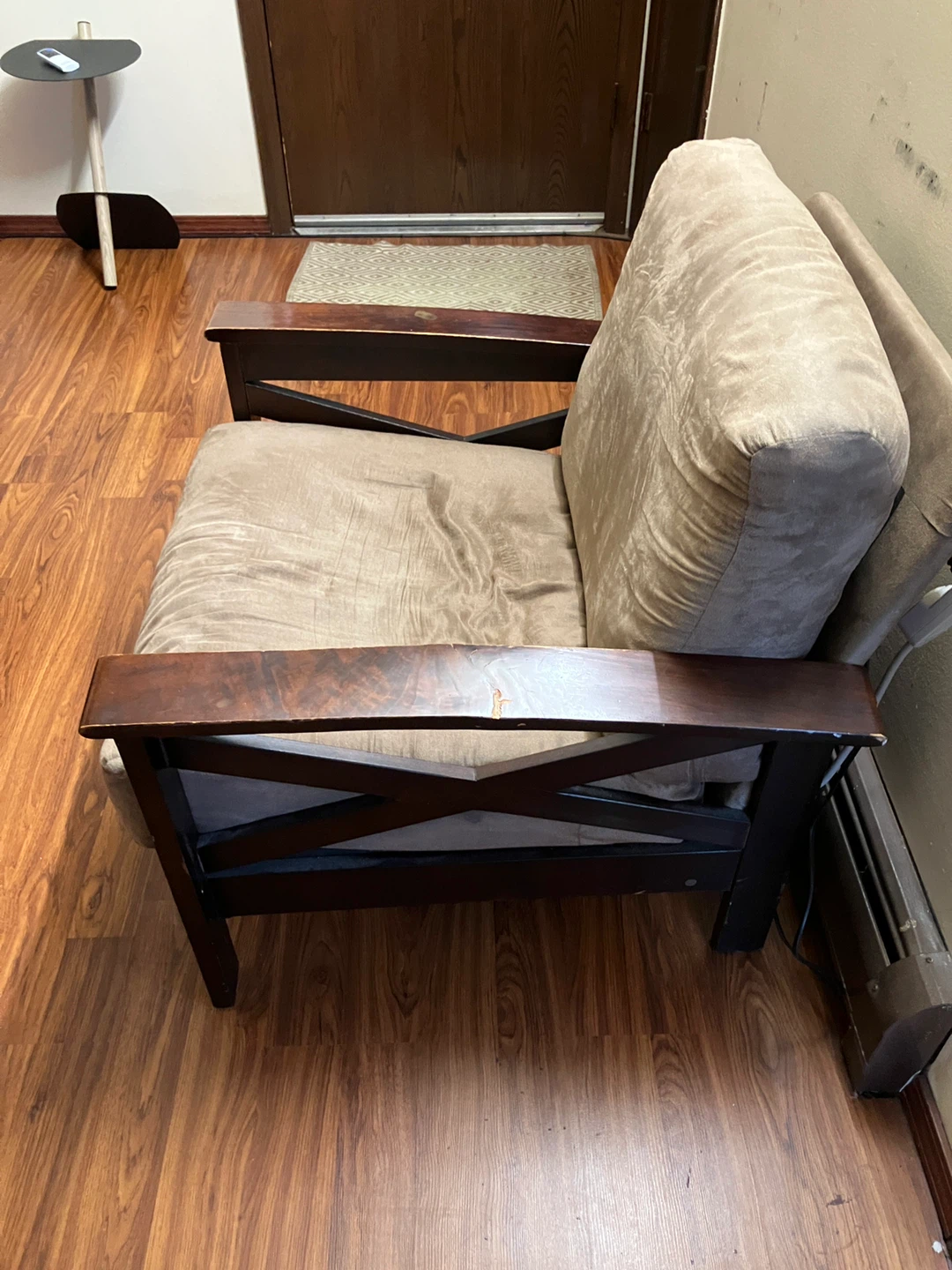 Armchair with Wood Frame - photo 3