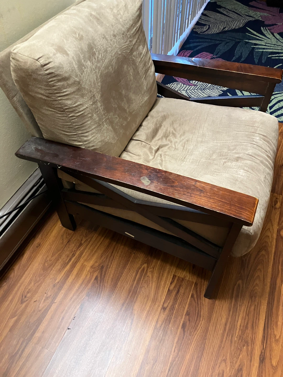 Armchair with Wood Frame - photo 2