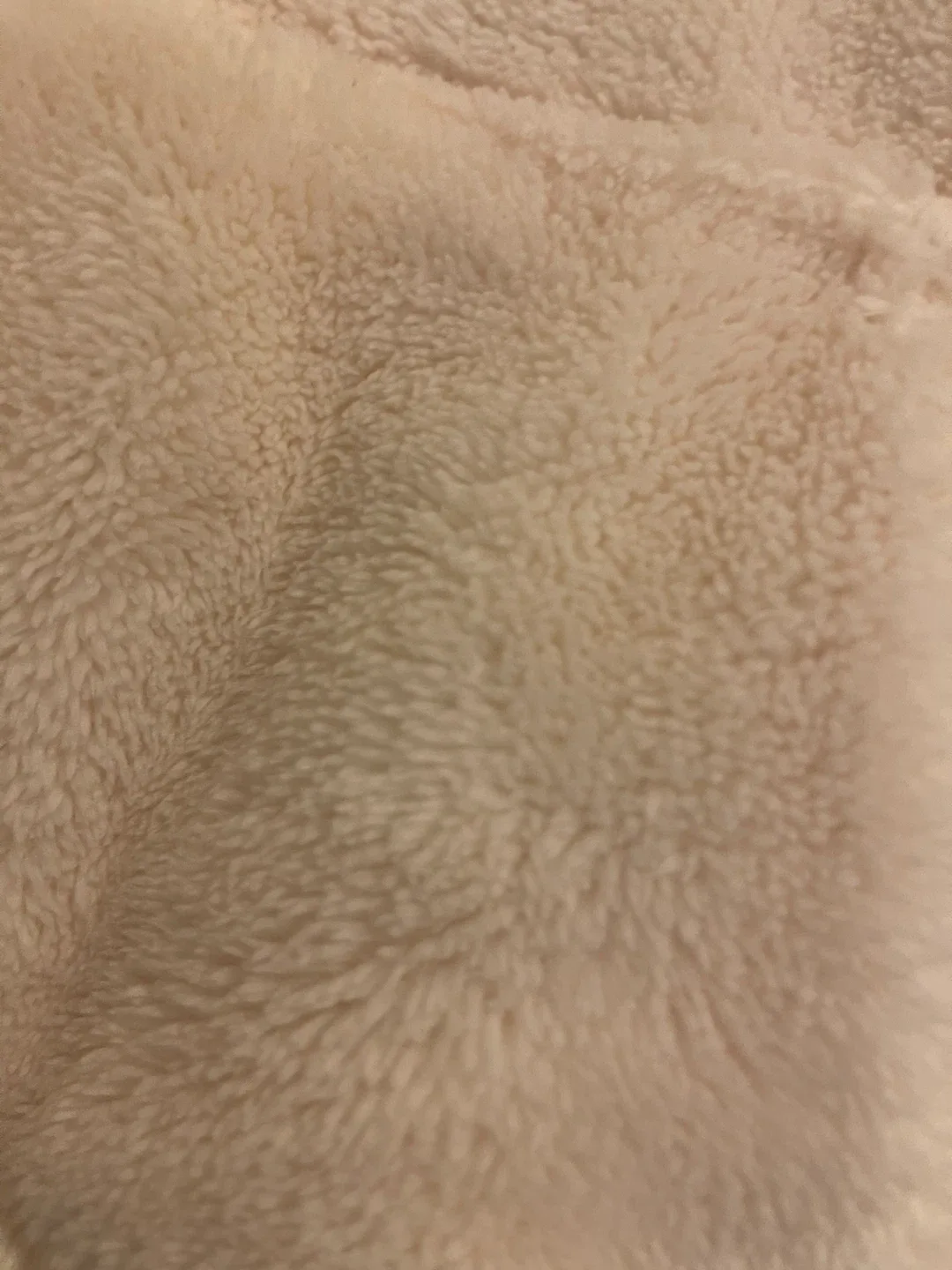 GOERGE Fuzzy Cream-Coloured Kids Hoodie Size 4/5 image indicator(5)