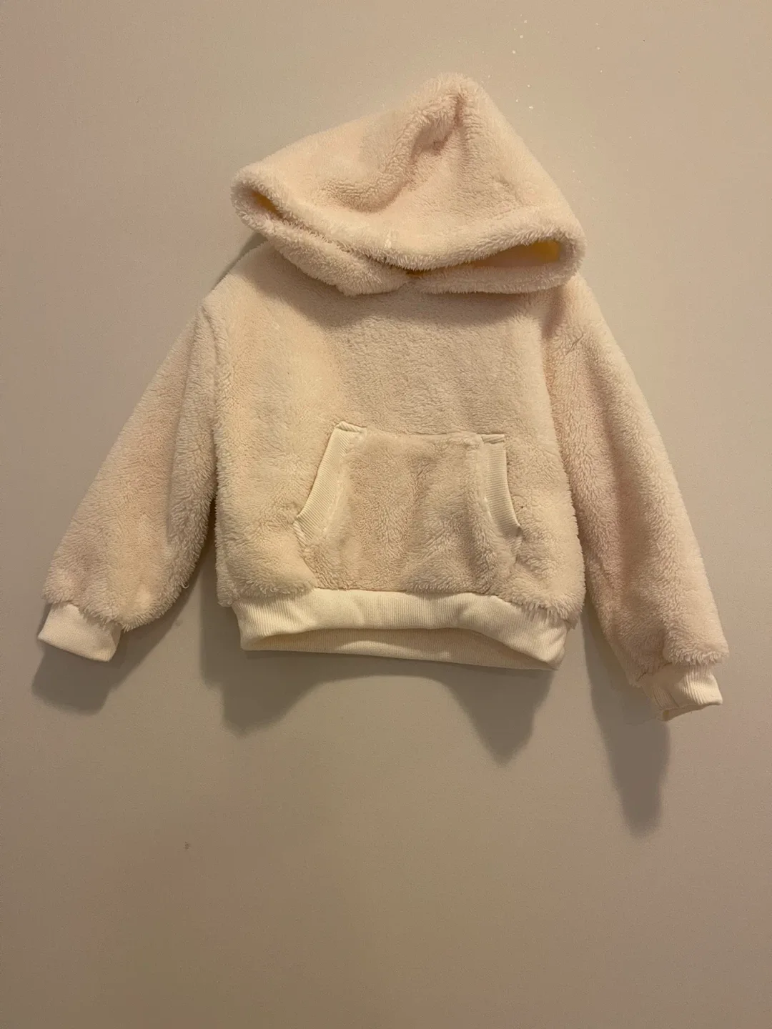 GOERGE Fuzzy Cream-Coloured Kids Hoodie Size 4/5 image indicator(2)