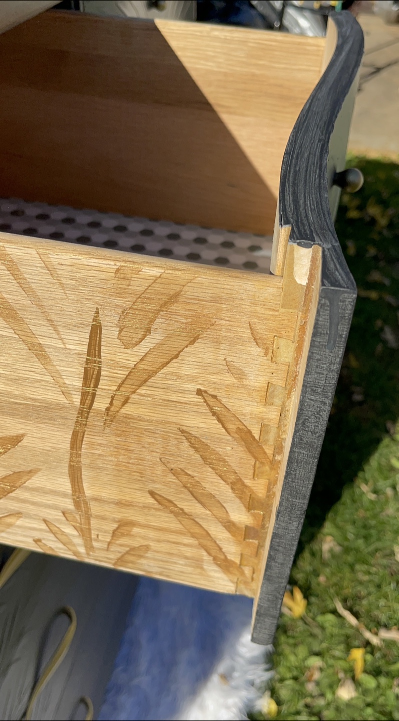 MCM 5 drawers dresser redone in Modern Brushed Gray - photo 2