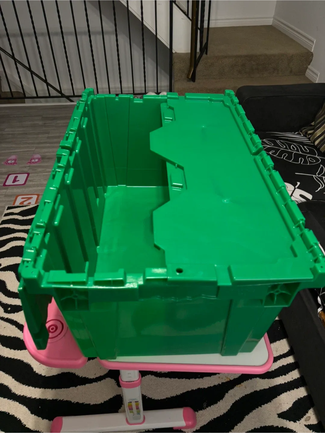 Eco friendly Moving Box rentals thumbnail