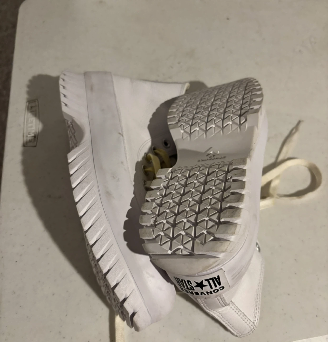 Converse Chuck Taylor All Star Lugged White, US 7.5 - photo 3