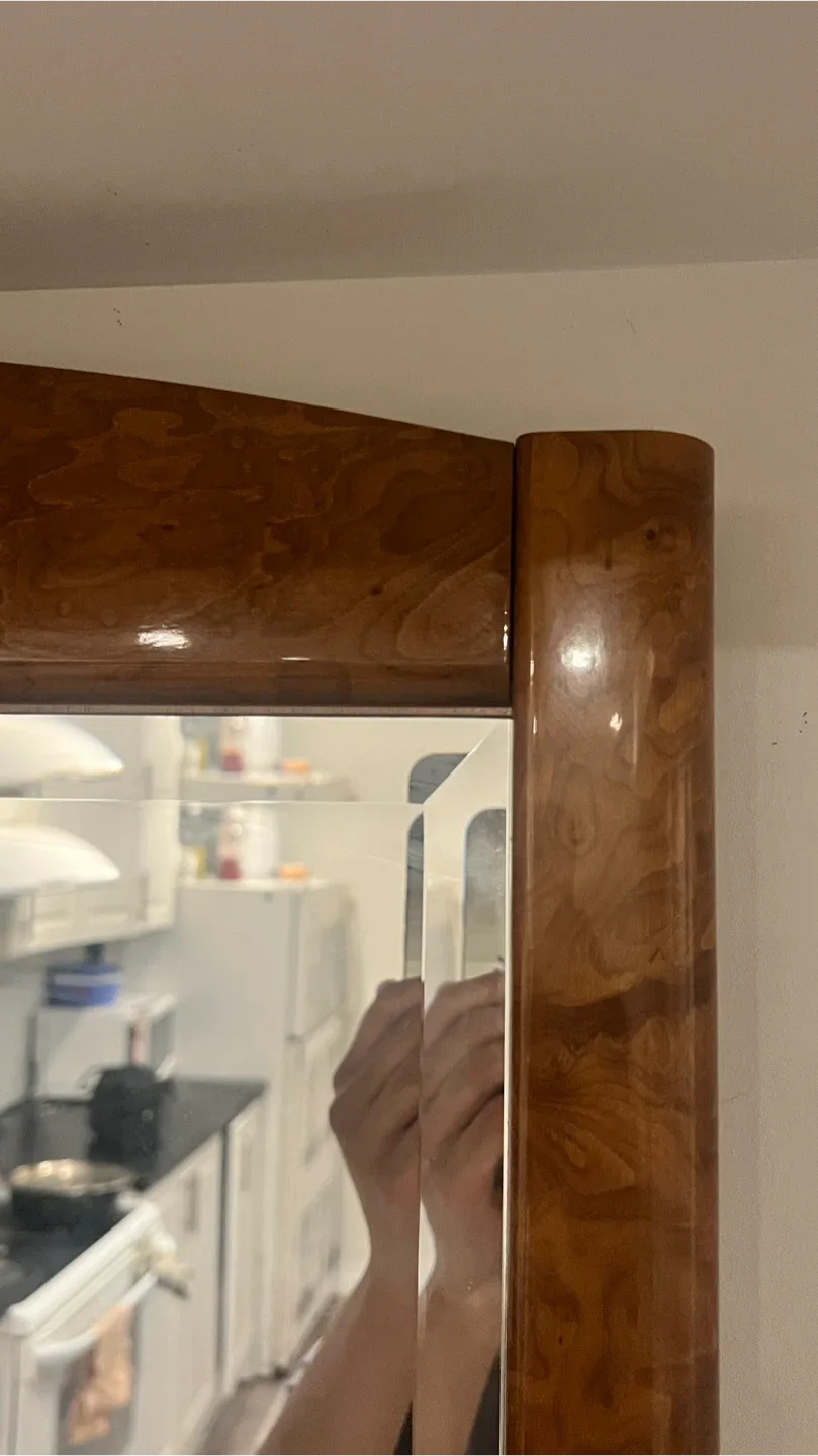 Wall Mirror with Wood Frame image indicator(3)