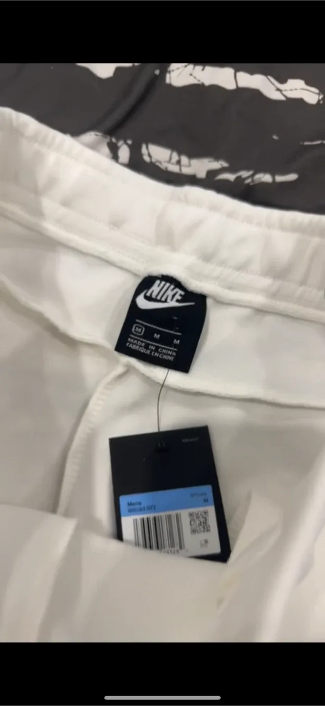 New Nike Tech Fleece Pants - White, Size M image indicator(2)