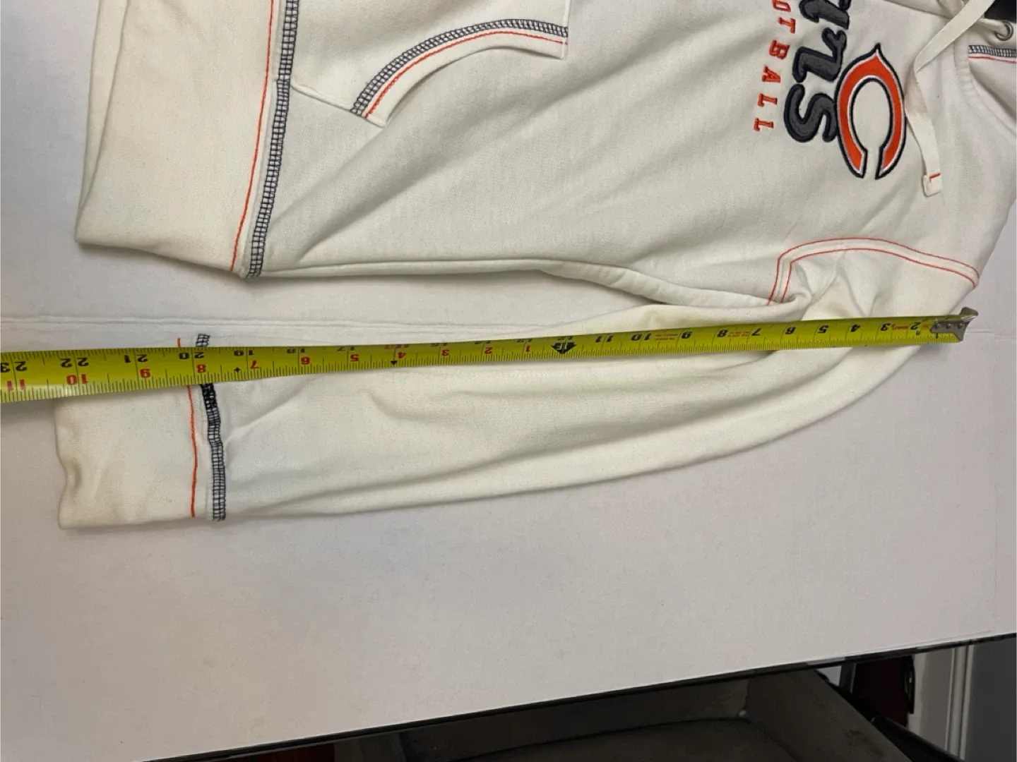 Chicago Bears Full-Zip Hoodie image indicator(6)