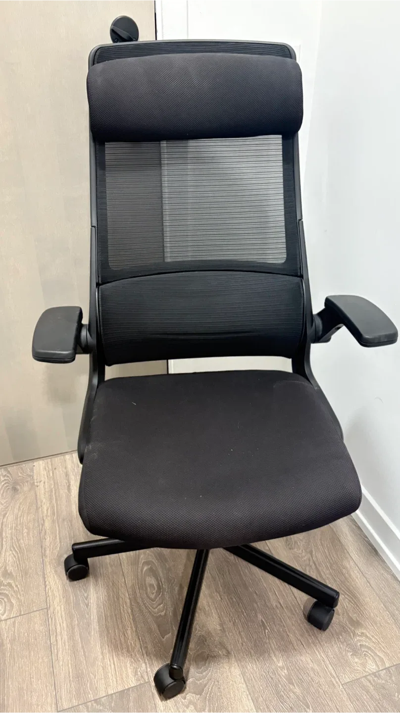 IKEA CENTERHALV Black Office Chair image indicator(2)
