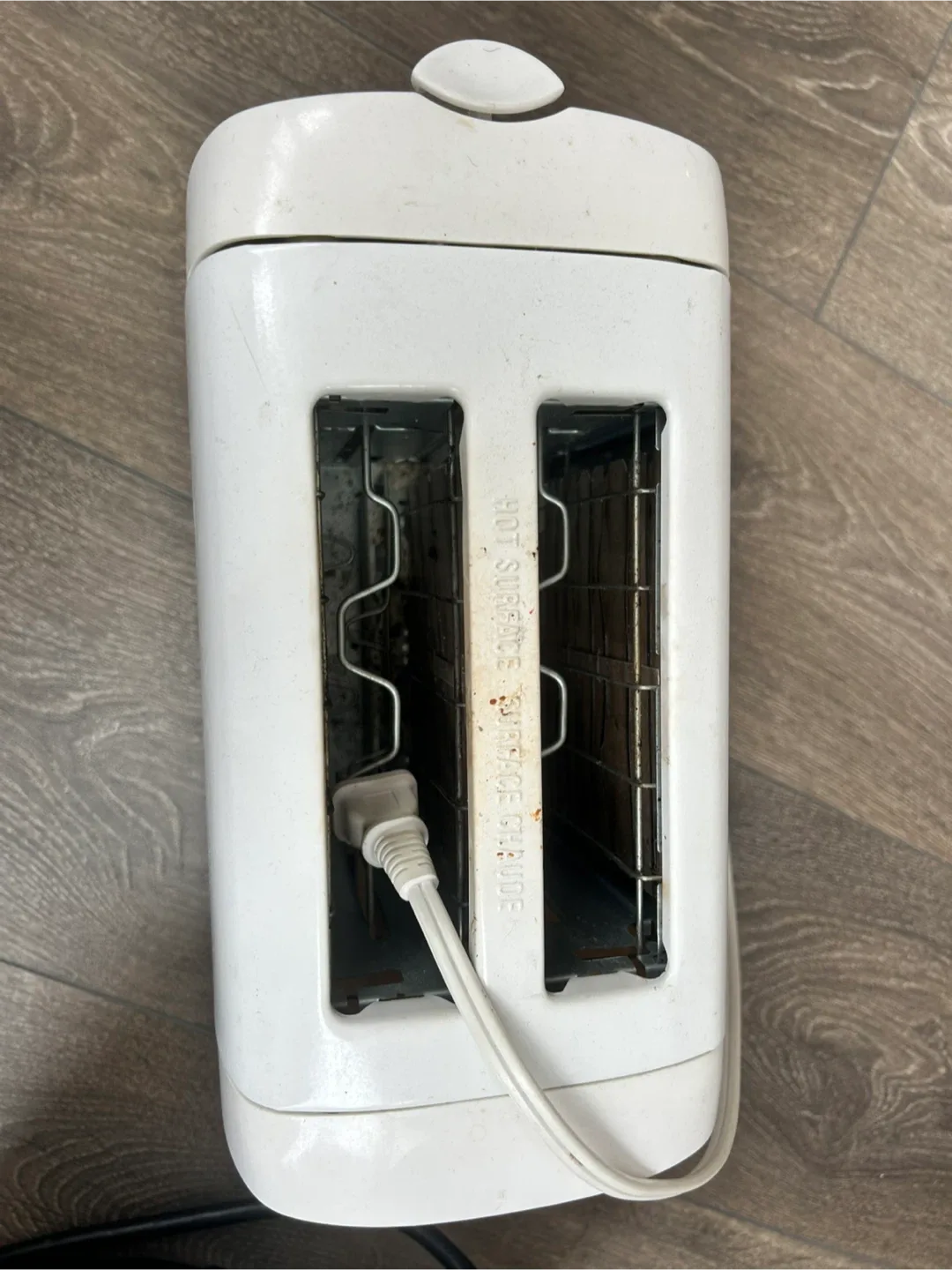 Traditions White Toaster image indicator(2)