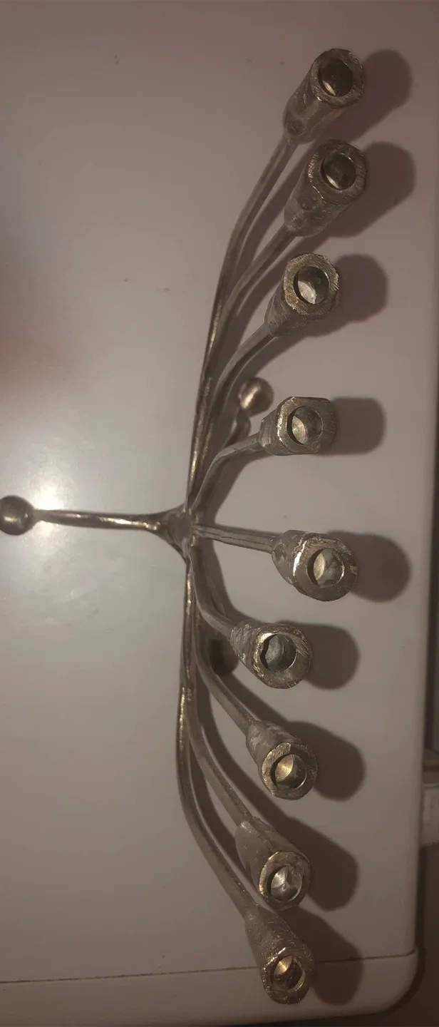Vintage Hanukkah Menorah - 9 Branch image indicator(5)