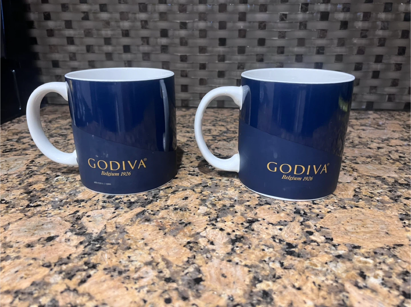 Godiva mugs - photo 3