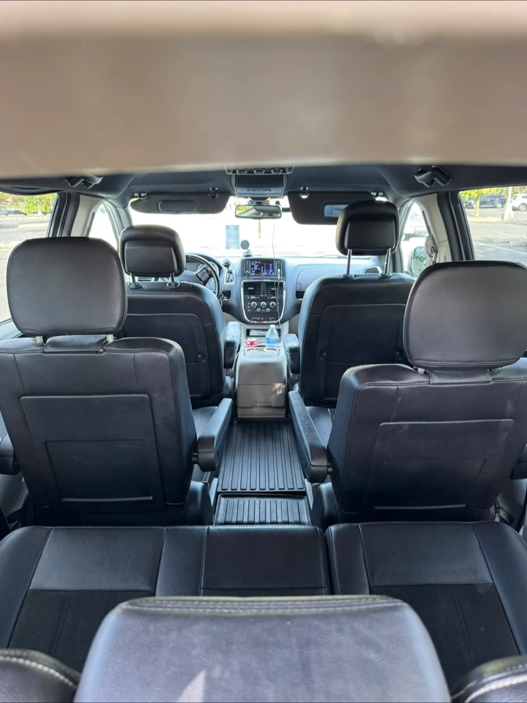 Dodge Grand Caravan Minivan image indicator(5)