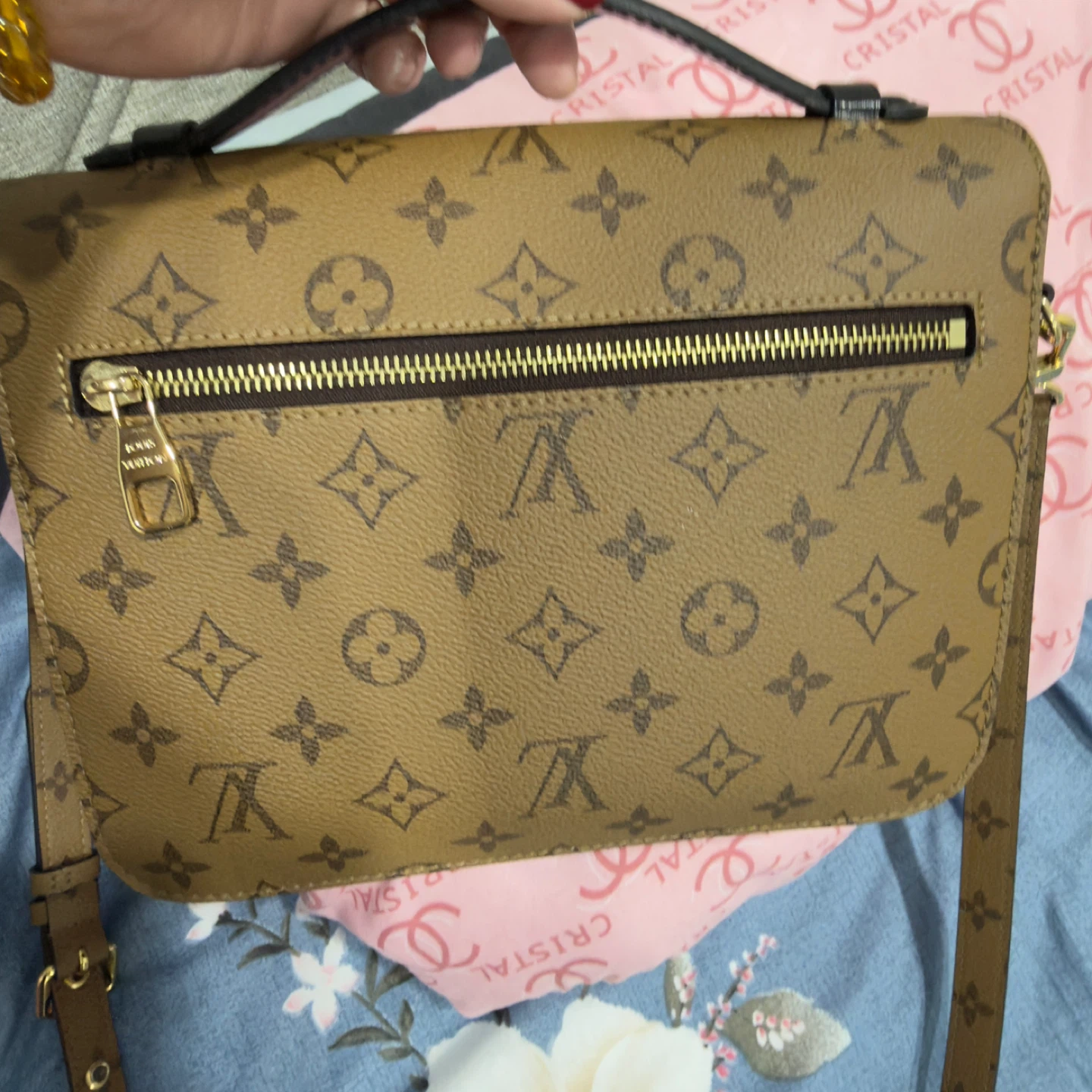 Louis Vuitton Brown Leather Crossbody Bag - photo 4