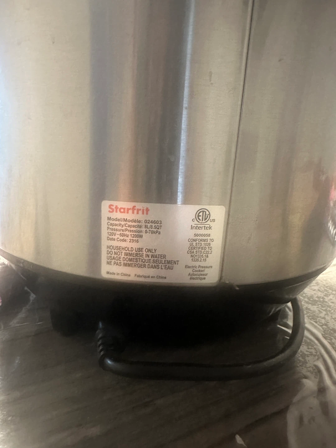 Starfrit 024603 Electric Pressure Cooker - 6.5QT - photo 2