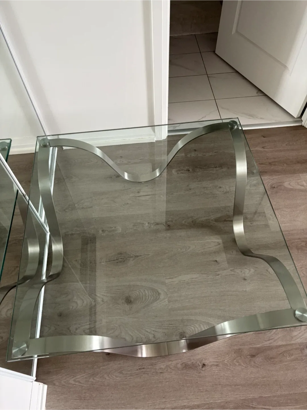 Glass Top Coffee Table with Silver Metal Base image indicator(3)