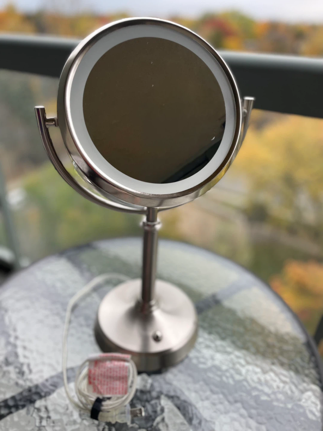 Lighted Vanity Makeup Mirror - photo 3