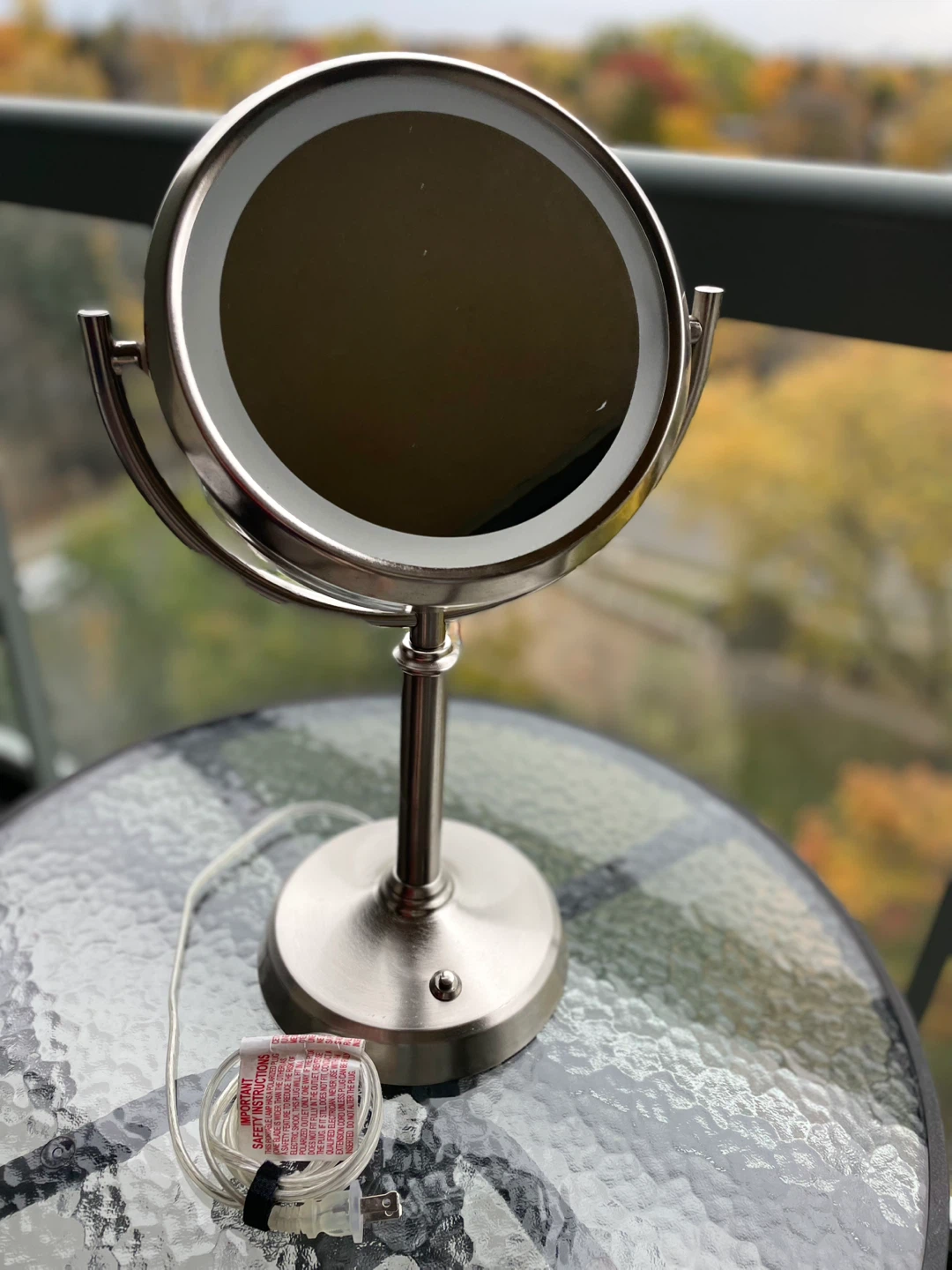 Lighted Vanity Makeup Mirror - photo 2