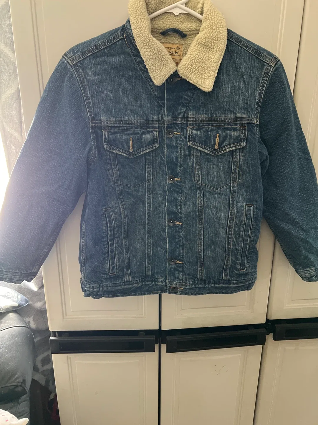 Old Navy Denim Jacket with Sherpa Collar - M
