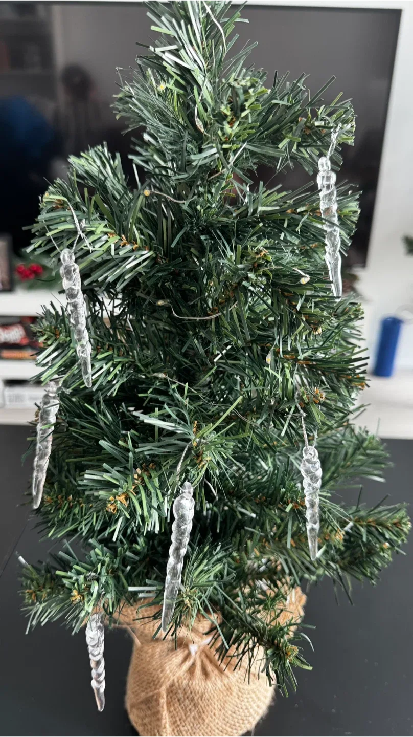 NEW 19” Tabletop Christmas Tree with Lights & Ornaments image indicator(3)