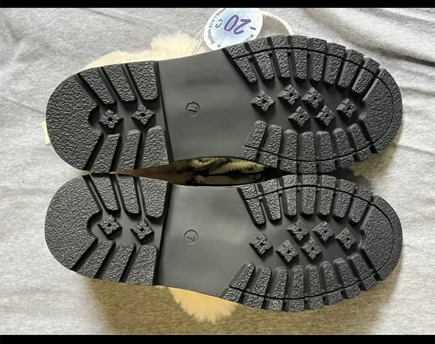 Women's Lace Up Fur Winter Booties image indicator(2)