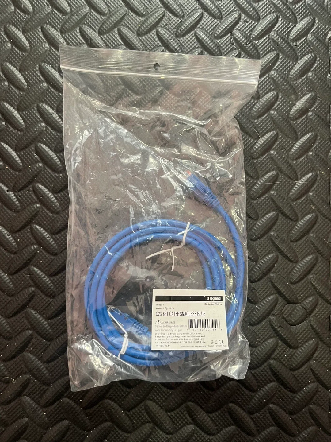 Blue Cat5e Ethernet Cable 6 Feet thumbnail