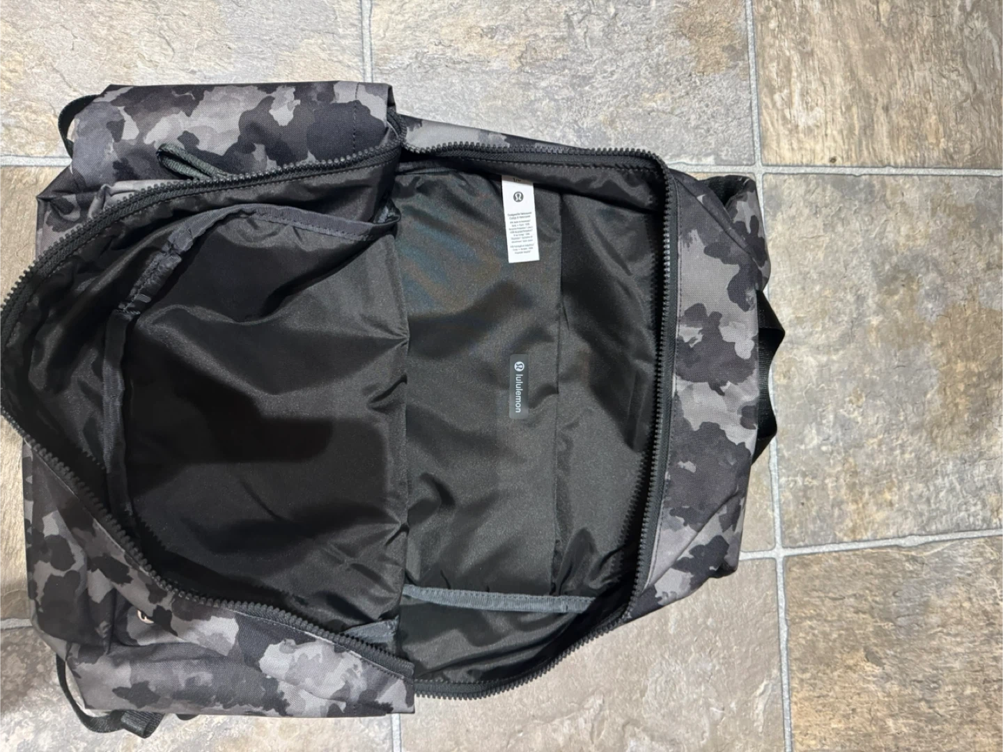 Lululemon Camo backpack 22L