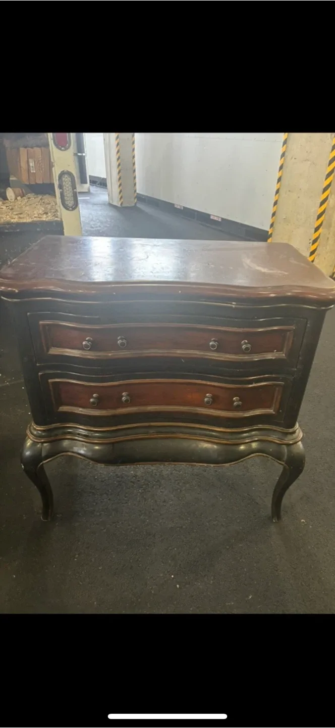 Wood 2-Drawer Nightstand