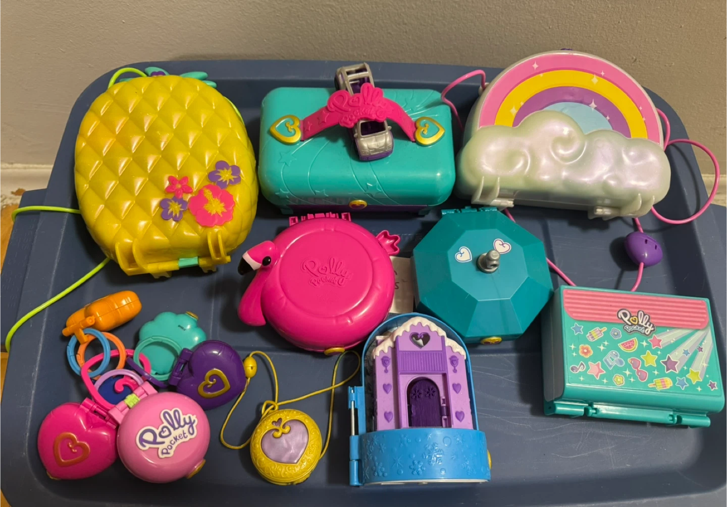 Polly Pocket Vintage Compacts Bundle