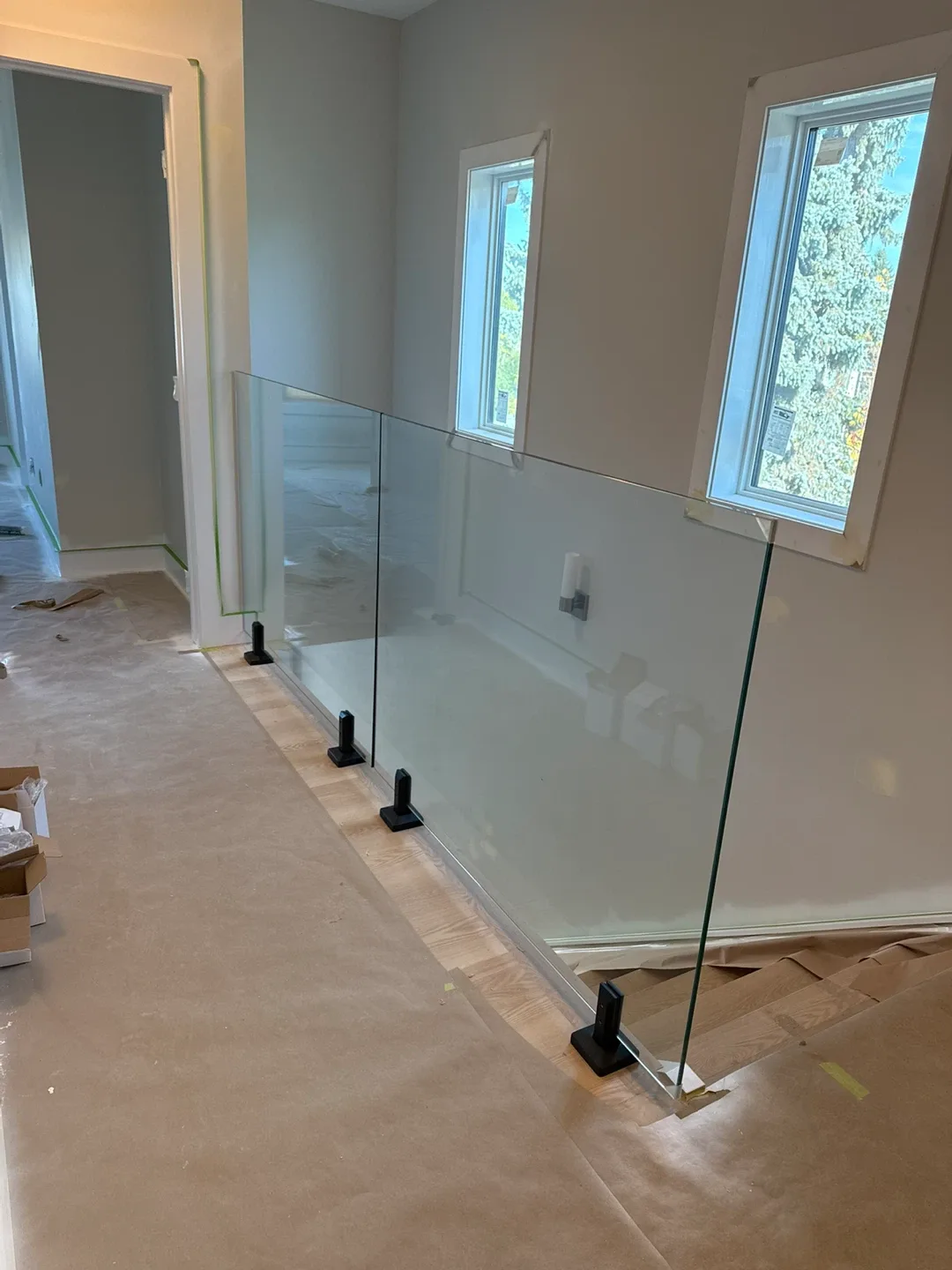 Shower door aluminum railing image indicator(6)