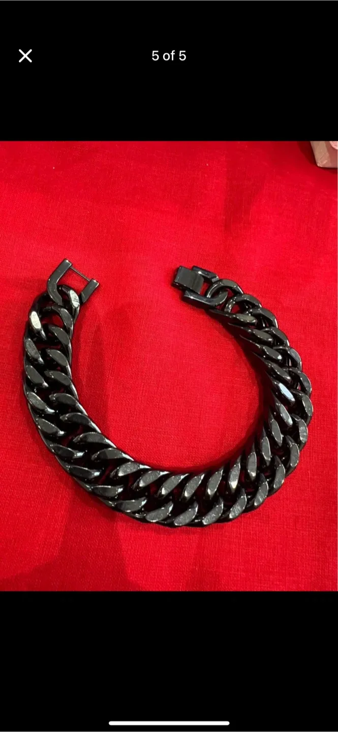 Cuban Link Chain Bracelet image indicator(5)