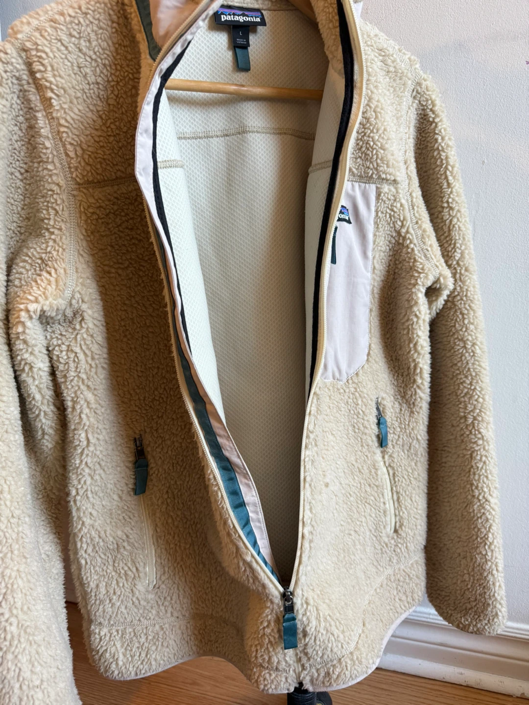 Patagonia Retro Pile Fleece Jacket - photo 4