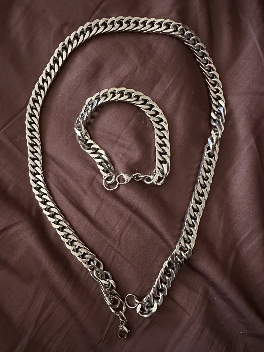 Silver Chain Necklace and Bracelet Set