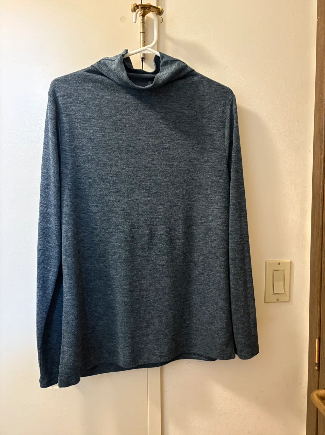 🥕Ann Taylor Blue Roll neck top_Large image indicator(2)